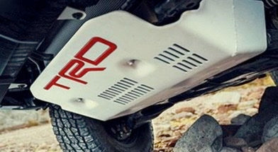 Cubre carter delantero TRD - Toyota